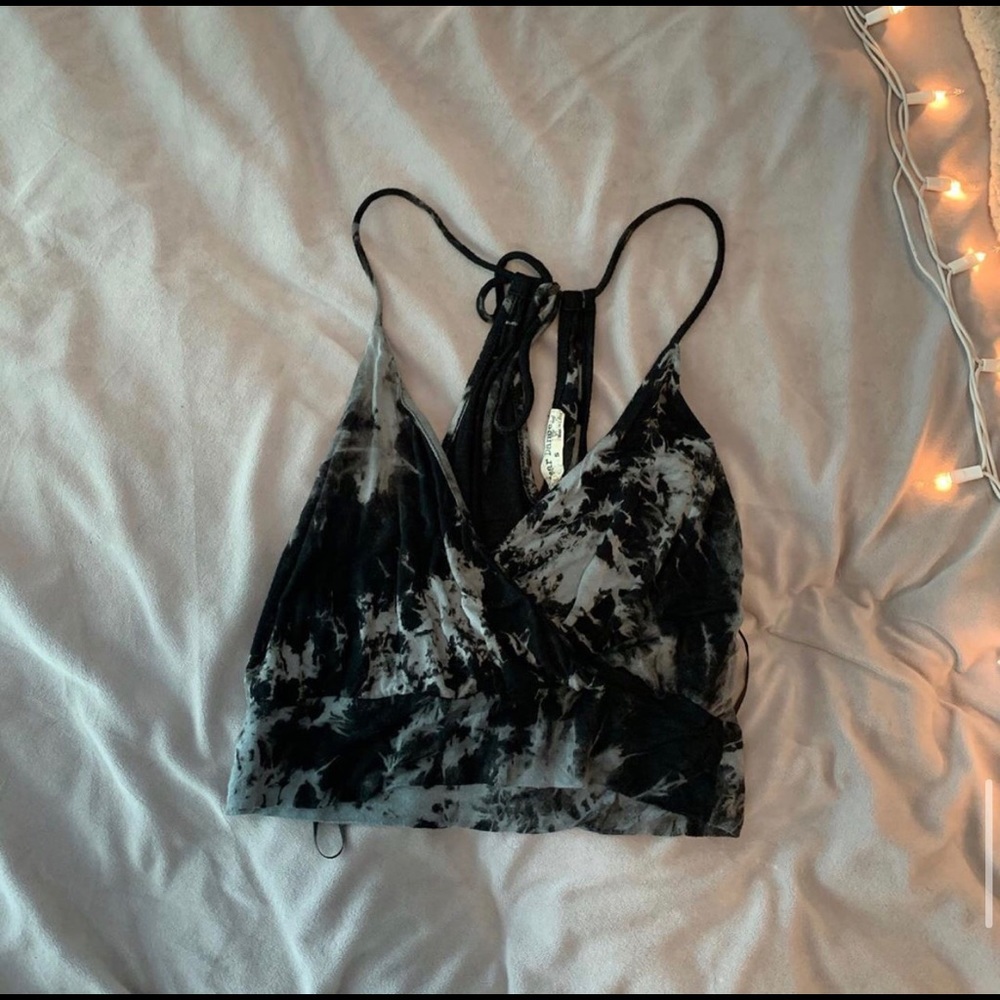 bear dance black/gray tie-dye tank
